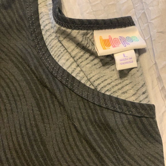 Lula Rue shirt - Picture 2 of 3